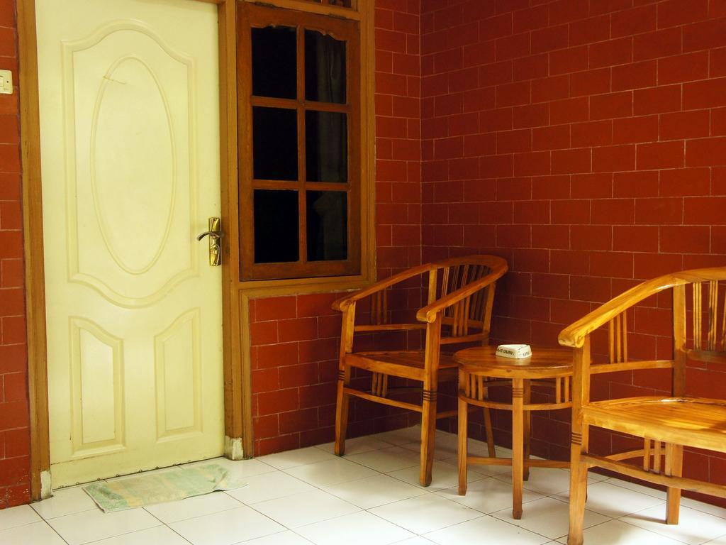 Waringin Homestay Kuta Lombok Extérieur photo