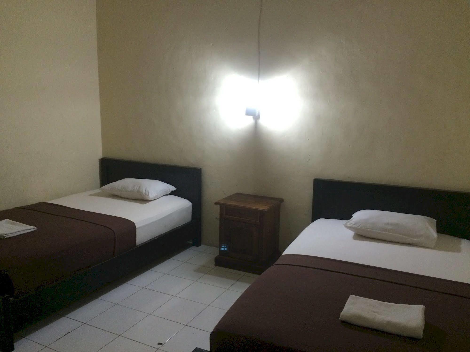 Waringin Homestay Kuta Lombok Extérieur photo