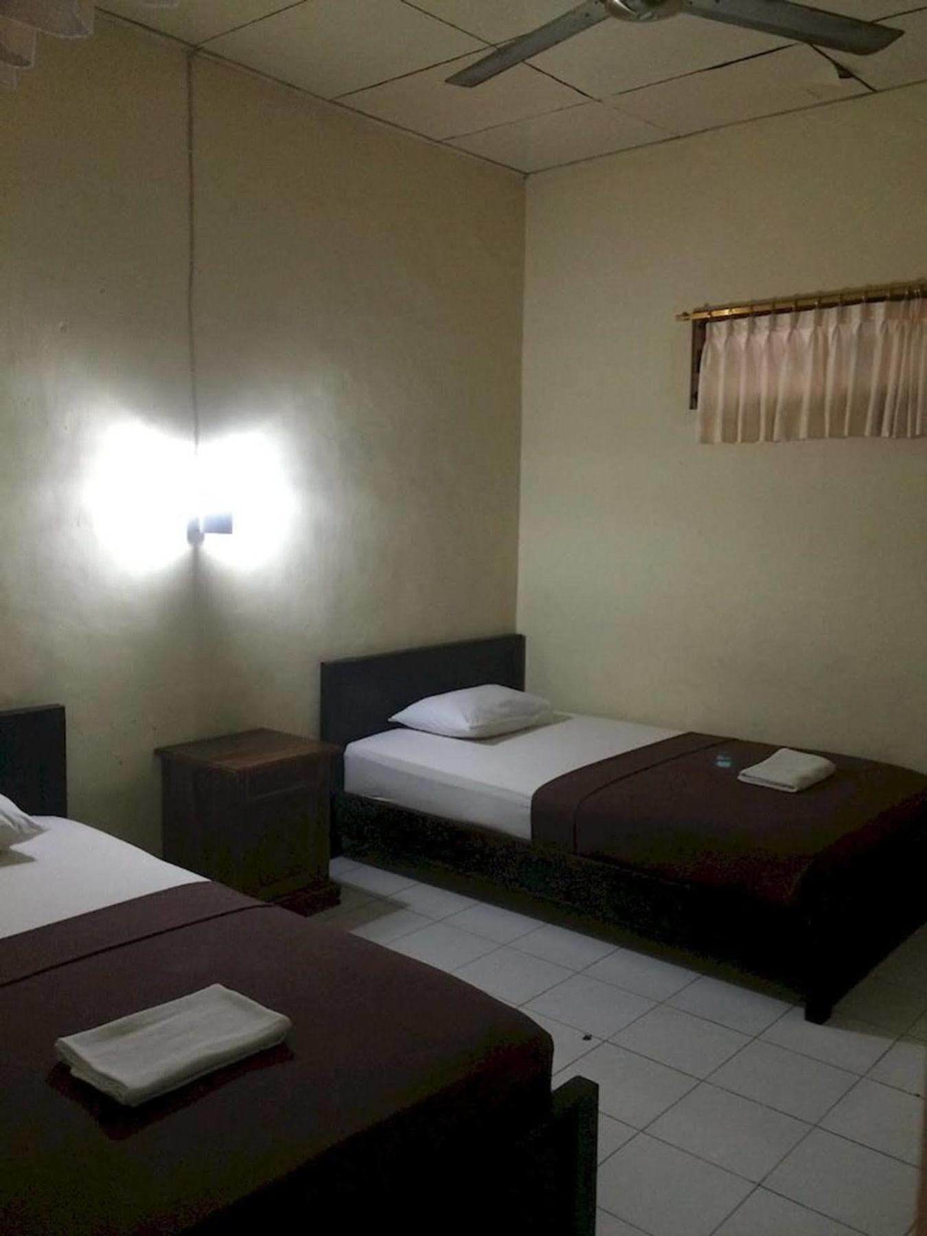 Waringin Homestay Kuta Lombok Extérieur photo